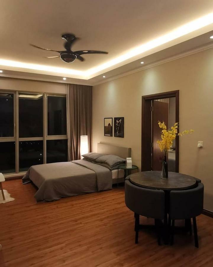 Regalia Exclusive Hostel Kuala Lumpur Exterior foto